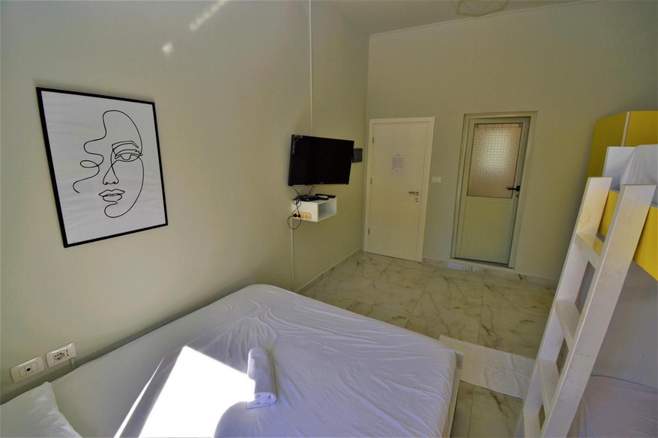 Jonian Central Condos Saranda Dış mekan fotoğraf